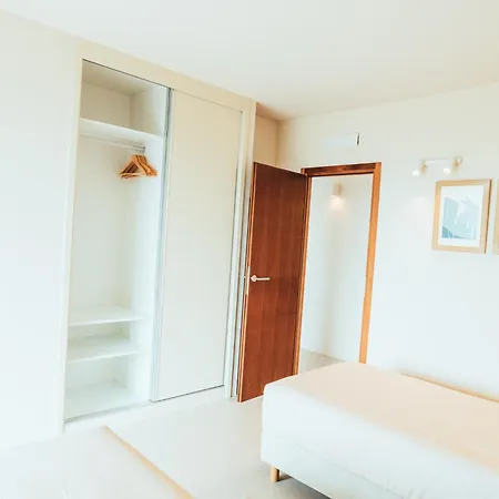 Sal Marina Deluxe 拉哈雷斯
